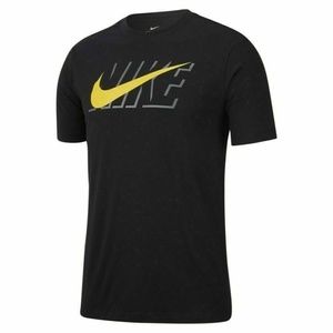 Mens Nike T-shirt